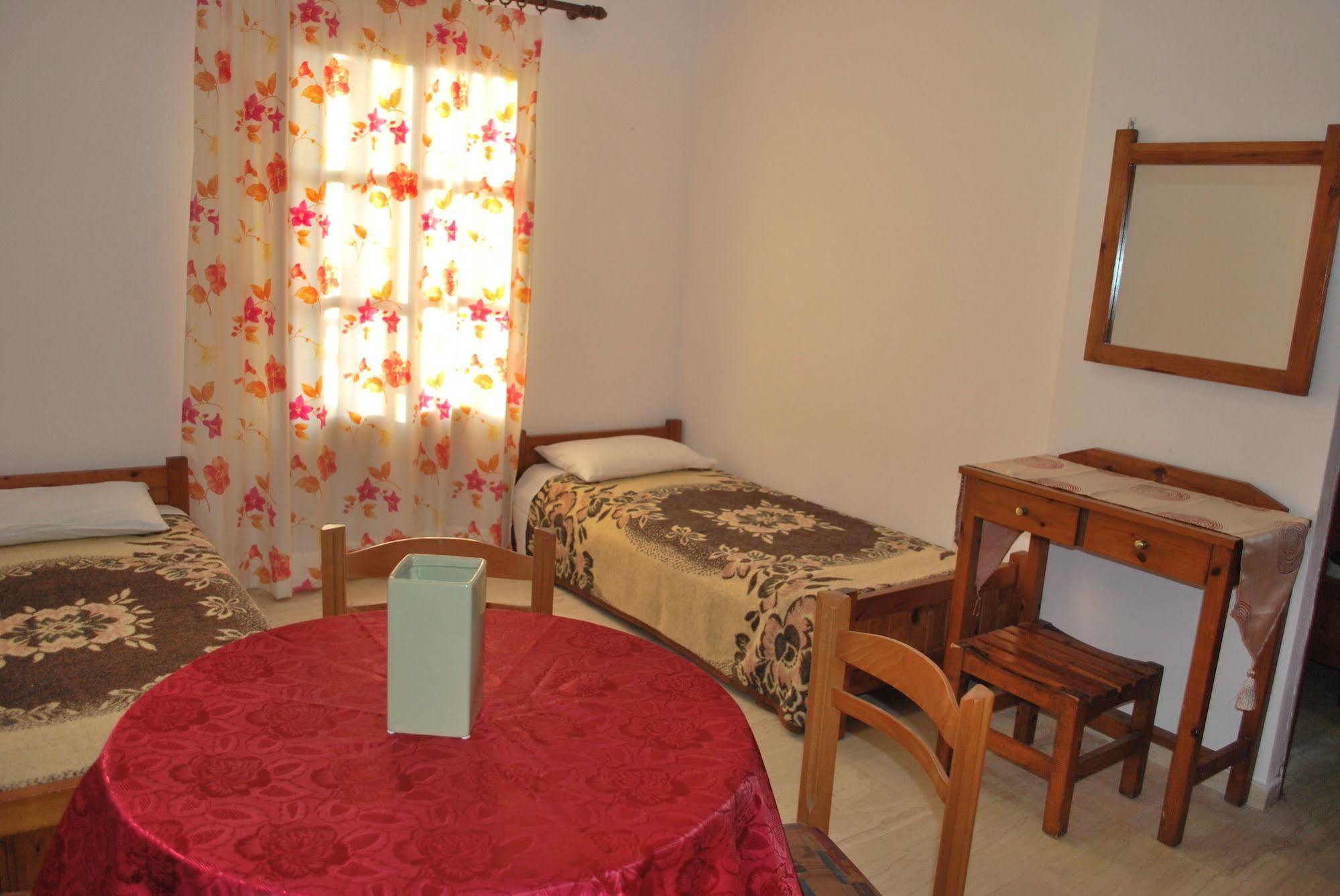Koula Apartments Stalís Luaran gambar