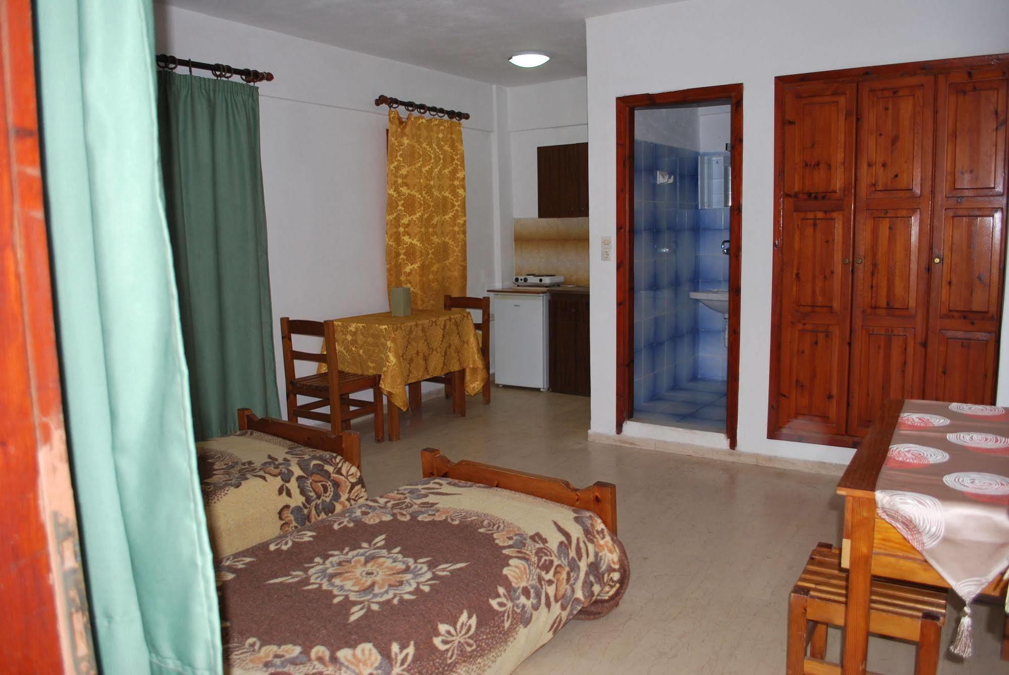Koula Apartments Stalís Luaran gambar